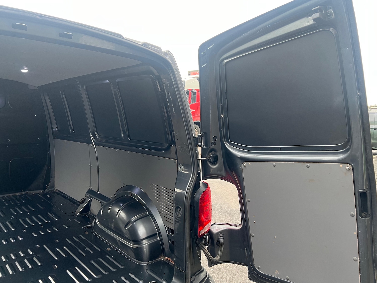 Used Volkswagen Transporter 2020 for sale - 77408907: Photo 24