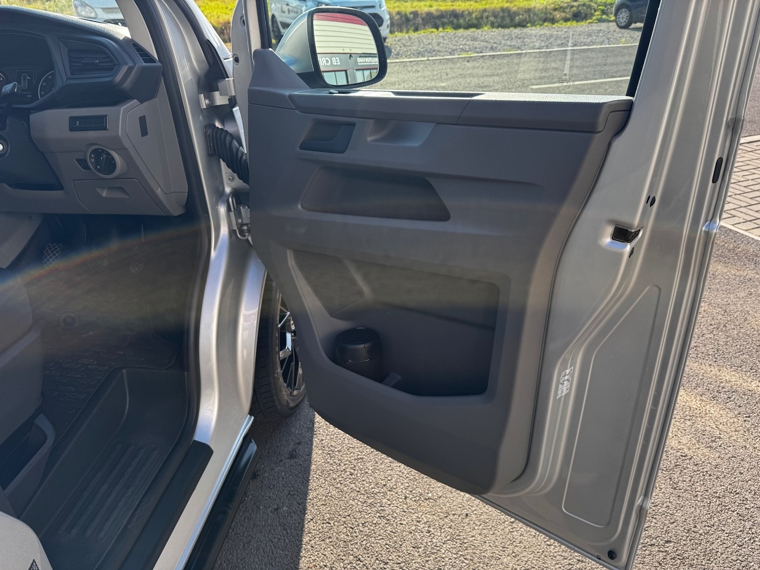 Used Volkswagen Transporter 2022 for sale - 77270688: Photo 27