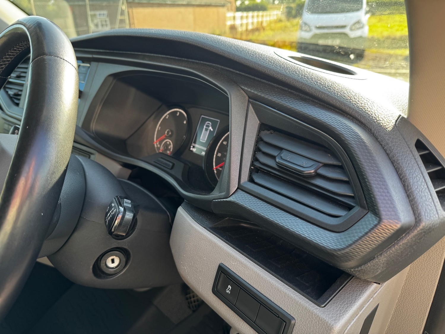 Used Volkswagen Transporter 2022 for sale - 77270688: Photo 29