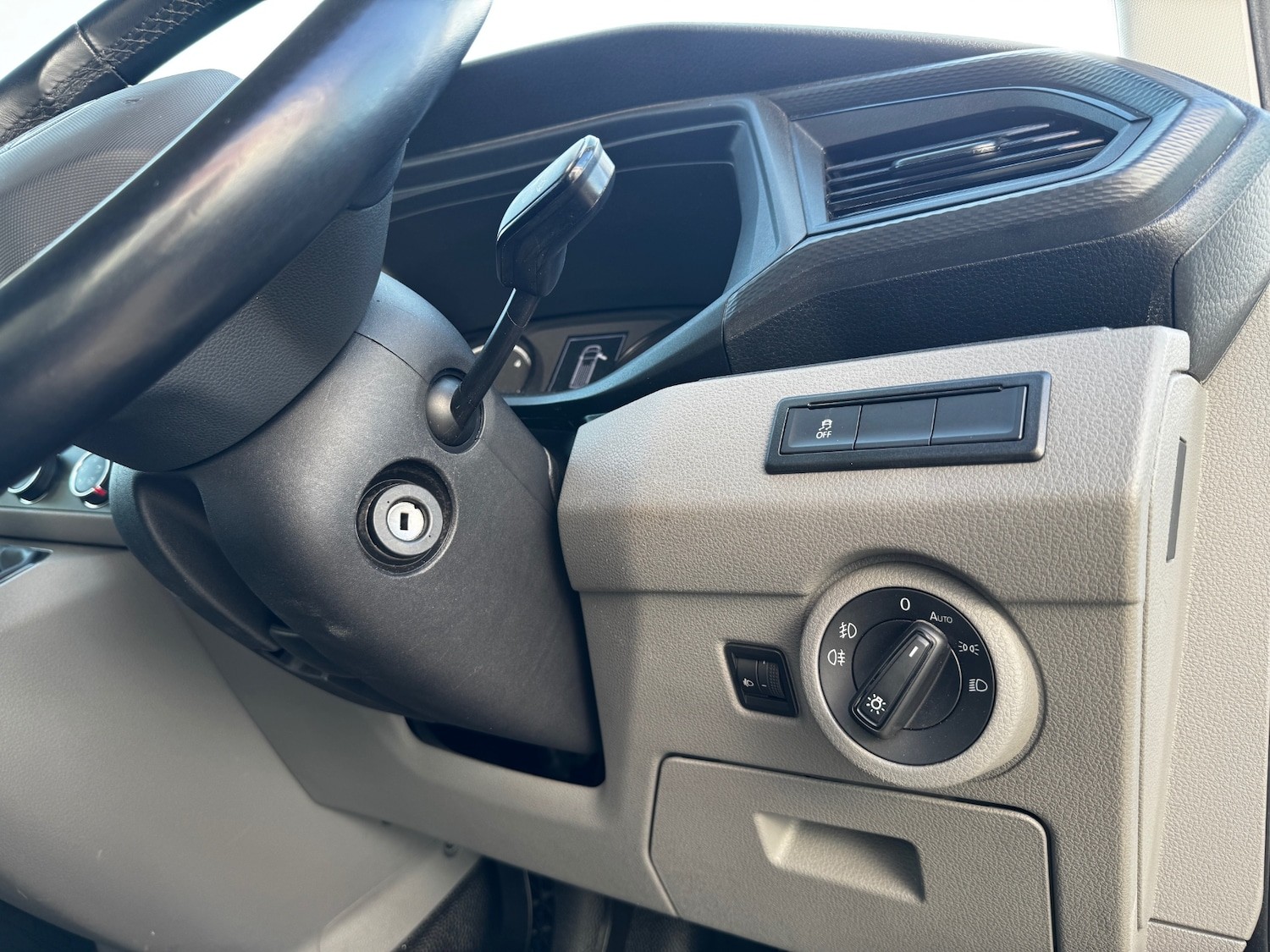 Used Volkswagen Transporter 2022 for sale - 77270688: Photo 30