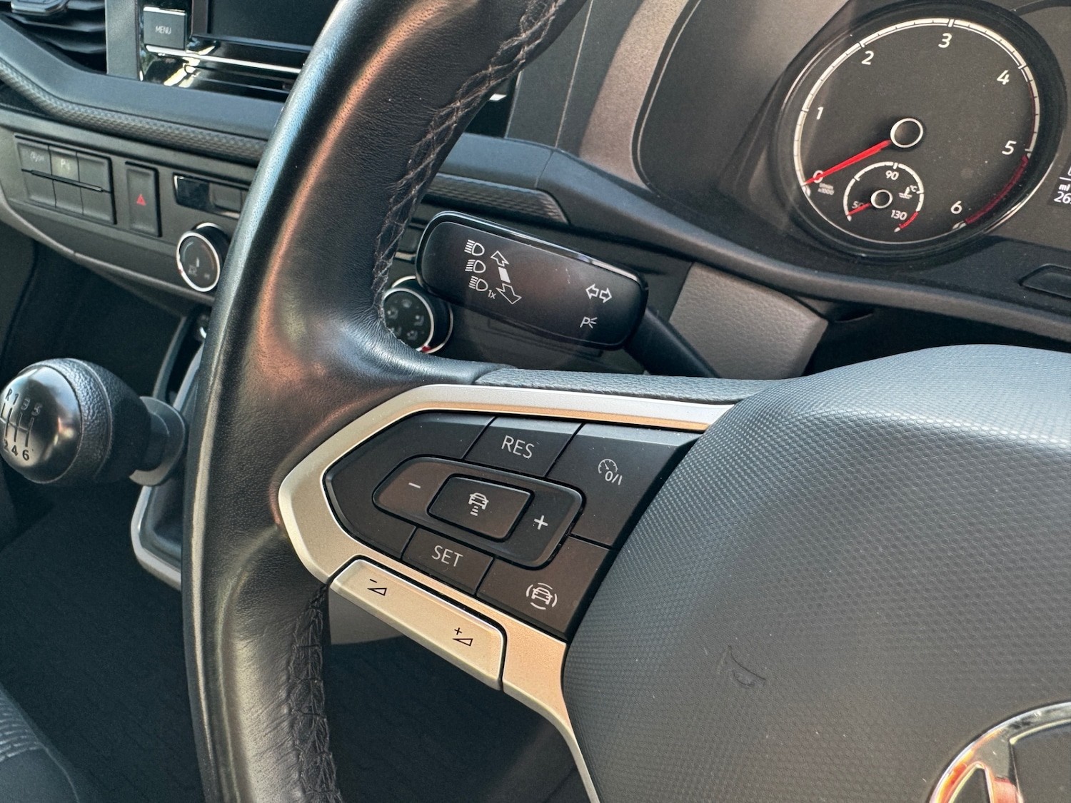 Used Volkswagen Transporter 2022 for sale - 77270688: Photo 32