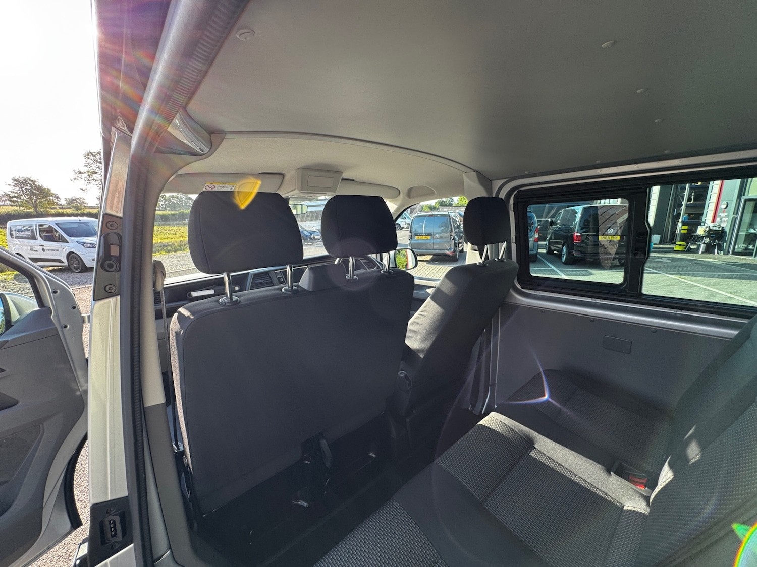 Used Volkswagen Transporter 2022 for sale - 77270688: Photo 45