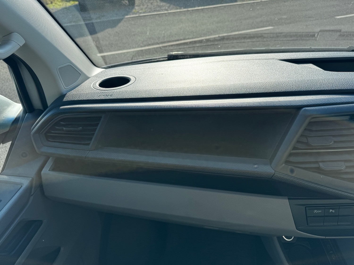 Used Volkswagen Transporter 2022 for sale - 77270688: Photo 56