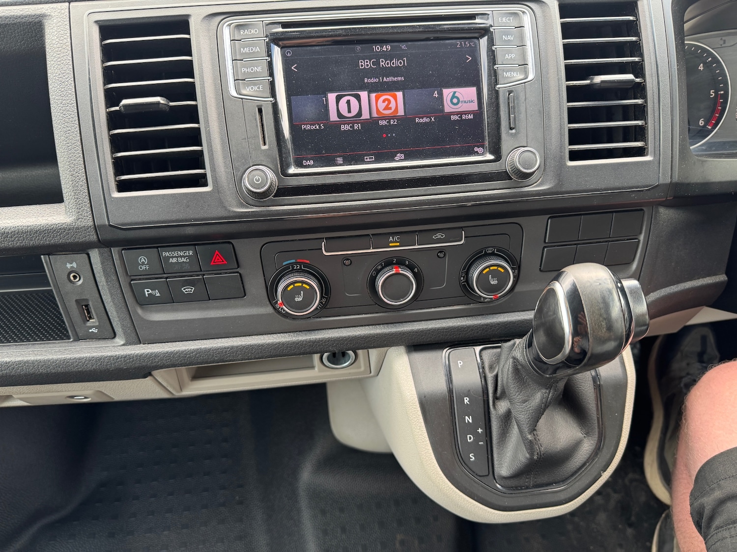 Vehicle 21