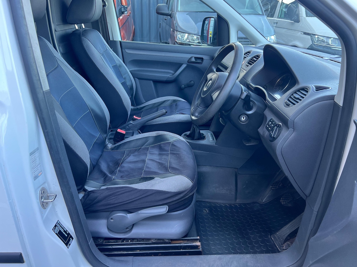 Used Volkswagen Caddy 2013 for sale - 77935529: Photo 11