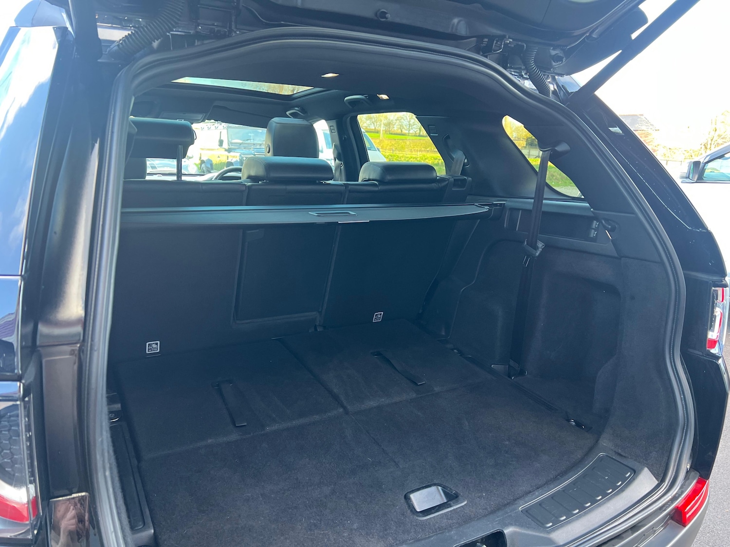 Used Land Rover Discovery Sport 2019 for sale - 77715554: Photo 35