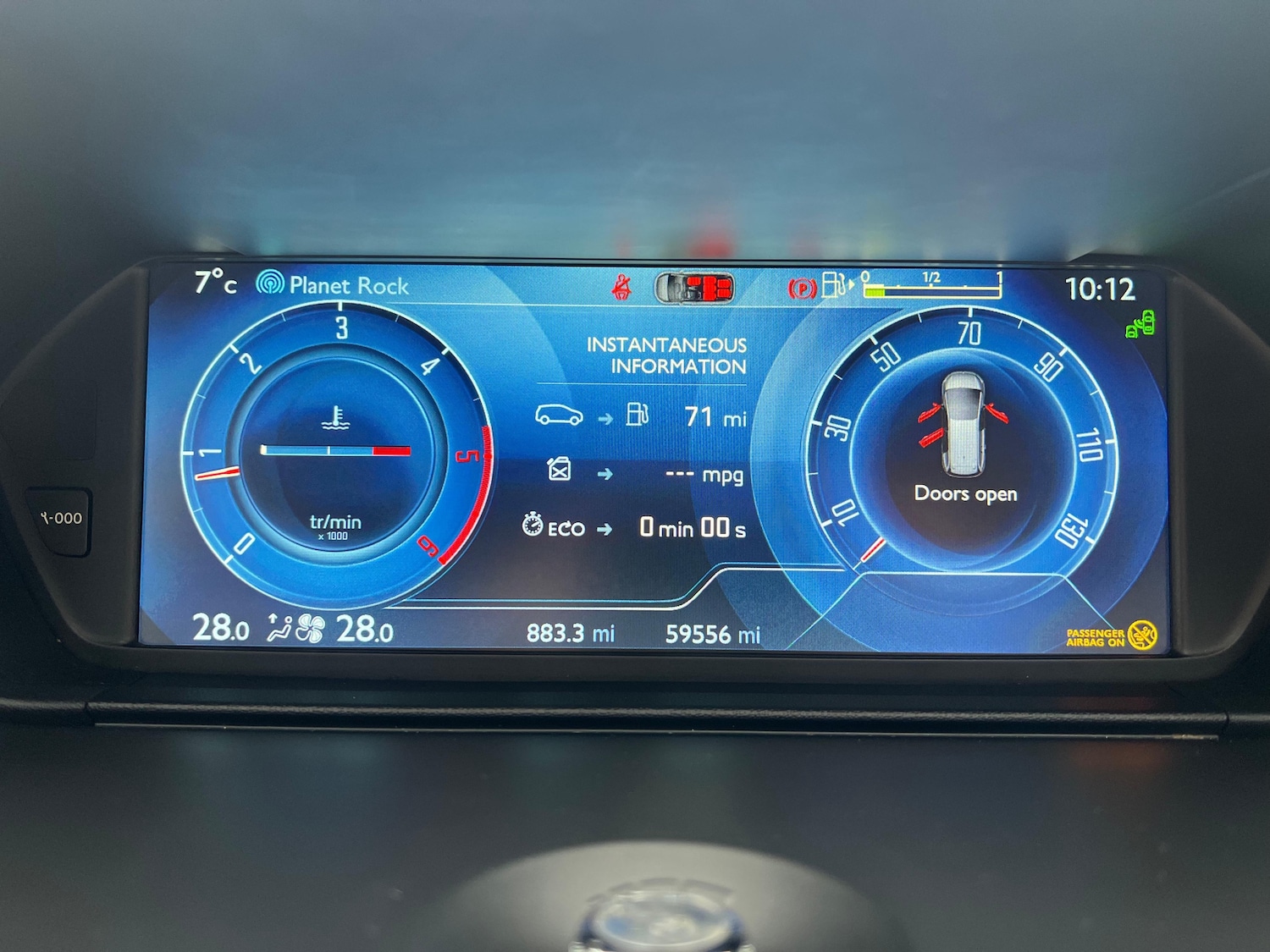 Used Citroen Grand C4 Picasso 2015 for sale - 77927528: Photo 22