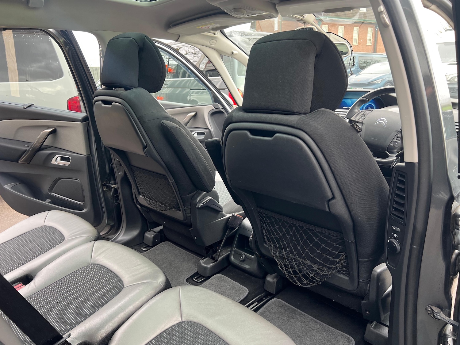 Used Citroen Grand C4 Picasso 2015 for sale - 77927528: Photo 25