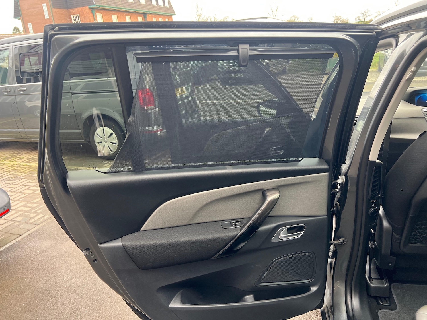 Used Citroen Grand C4 Picasso 2015 for sale - 77927528: Photo 29