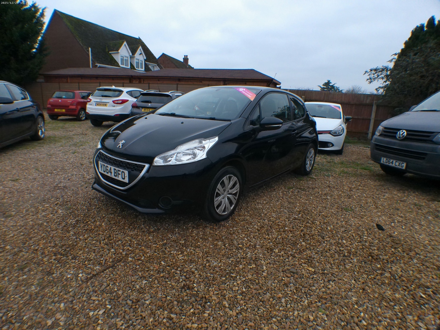 Used Peugeot 208 2014 for sale - 77034278: Photo 2