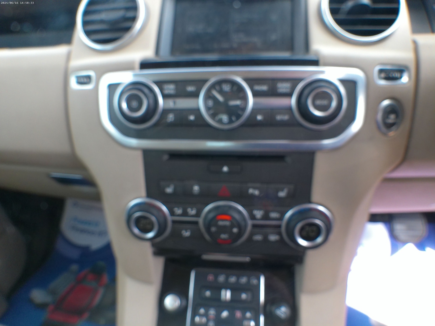 Used Land Rover Discovery 2016 for sale - 76391672: Photo 10