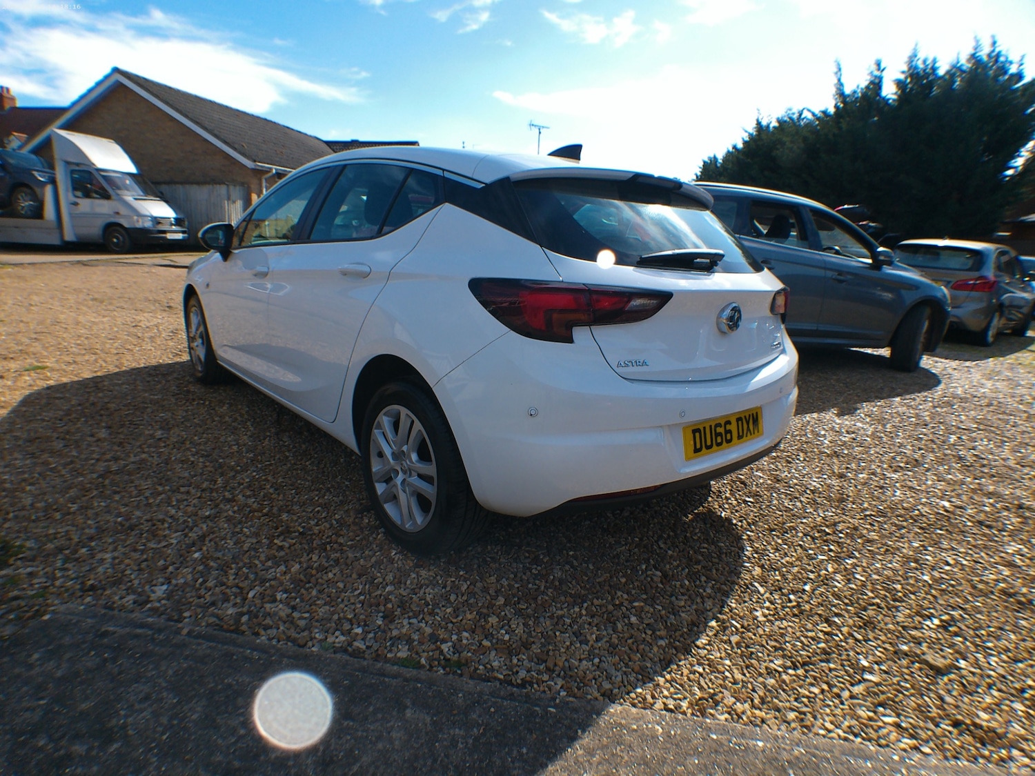 Used Vauxhall Astra 2016 for sale - 77917384: Photo 3
