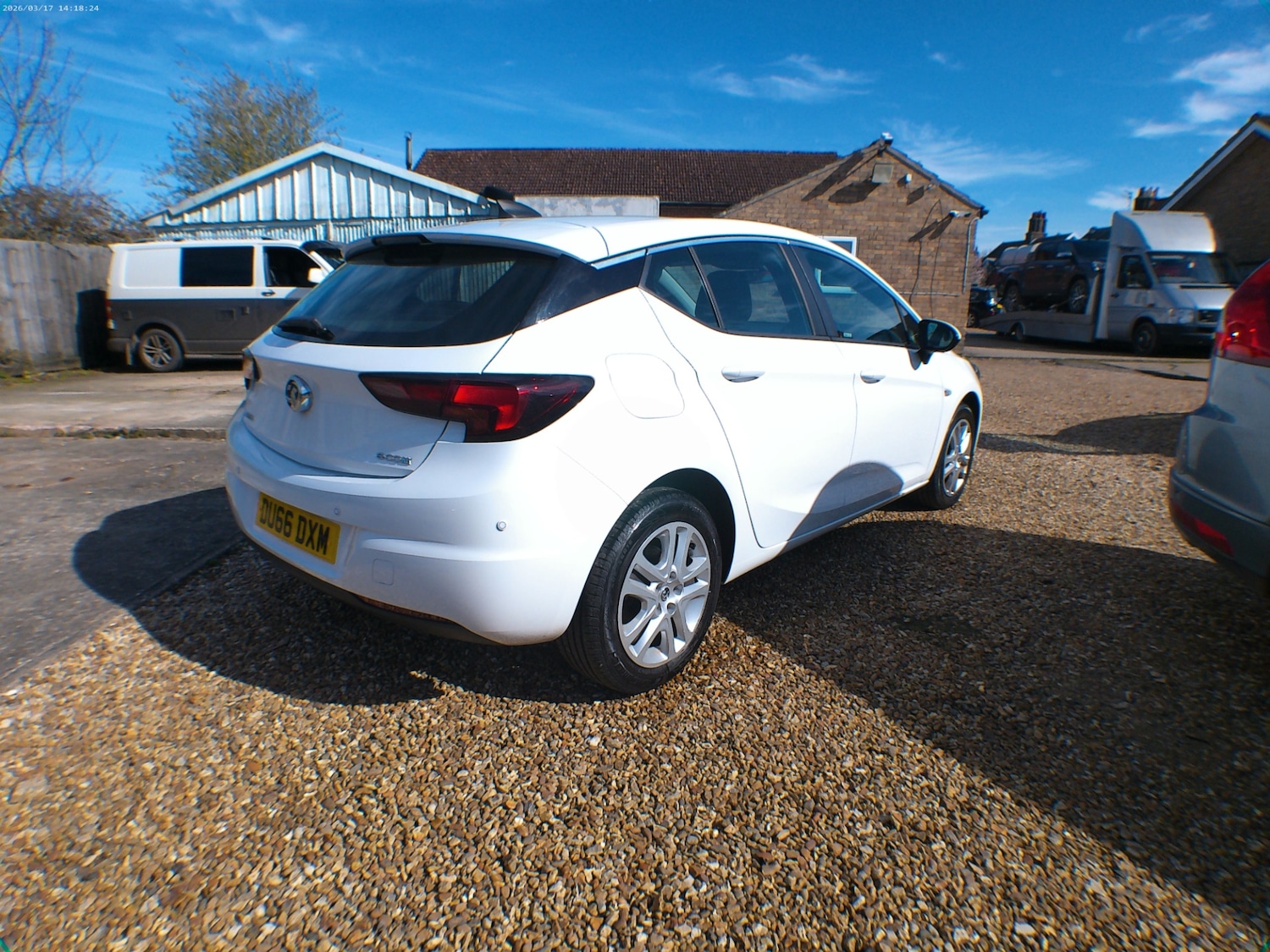 Used Vauxhall Astra 2016 for sale - 77917384: Photo 4