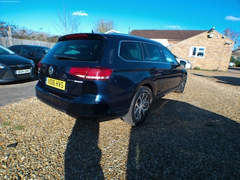 Used Volkswagen Passat 2016 for sale - 77819057: Photo