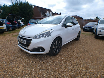 Used Peugeot 208 2016 for sale - 78655356: Photo