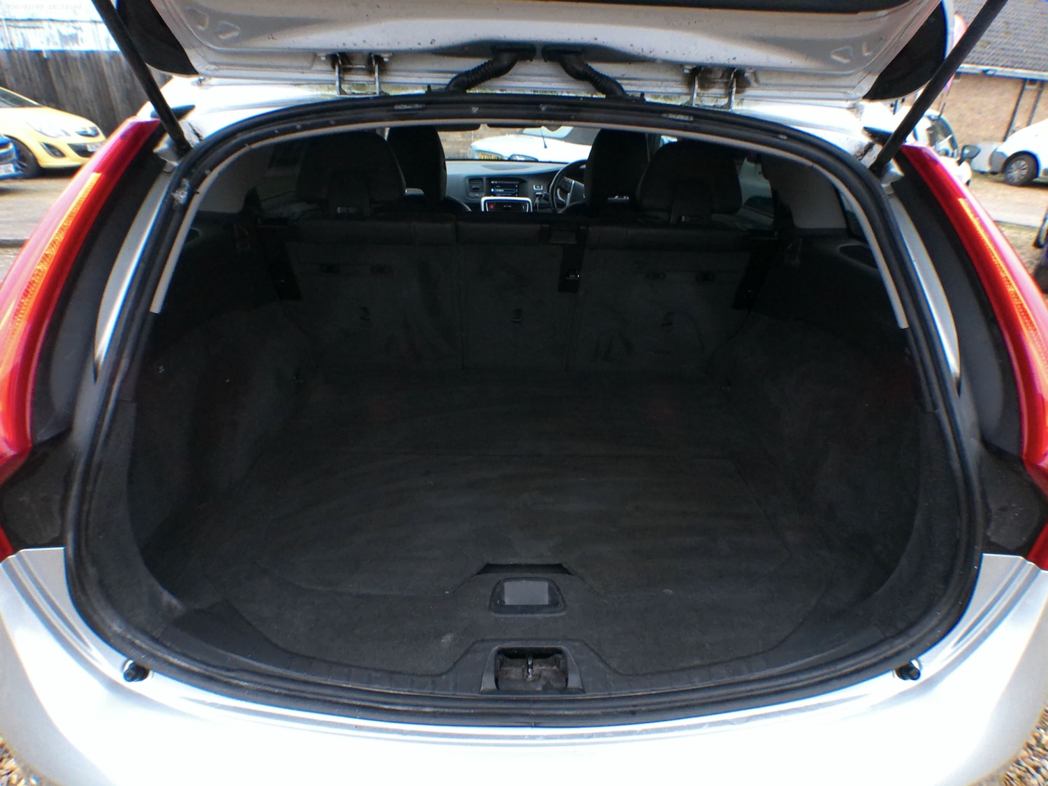 Used Volvo V60 2013 for sale - 77492748: Photo 18