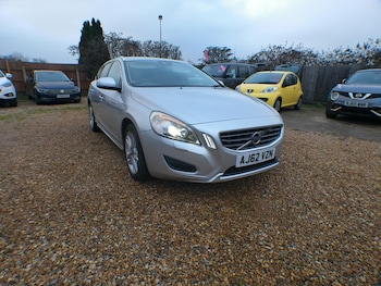 Used Volvo V60 2013 for sale - 77492748: Photo