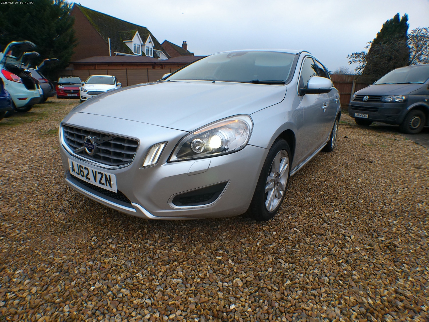 Used Volvo V60 2013 for sale - 77492748: Photo 2