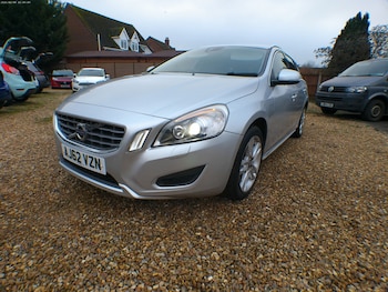 Used Volvo V60 2013 for sale - 77492748: Photo
