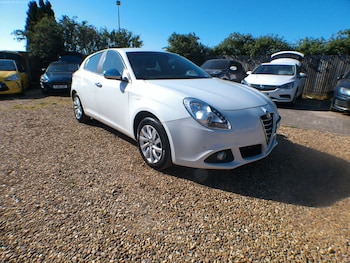 Used Alfa Romeo Giulietta 2015 for sale - 78412031: Photo