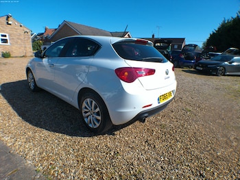 Used Alfa Romeo Giulietta 2015 for sale - 78412031: Photo