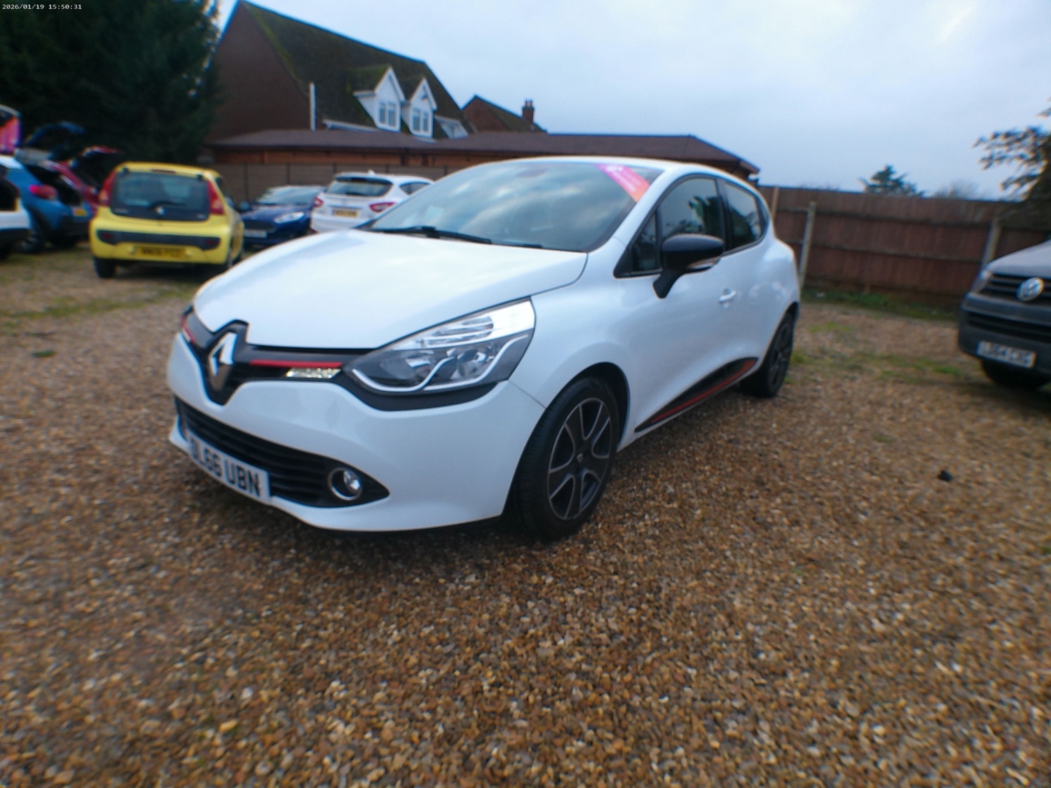 Used Renault Clio 2016 for sale - 77247657: Photo 2