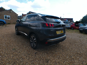 Used Peugeot 3008 2018 for sale - 79163160: Photo