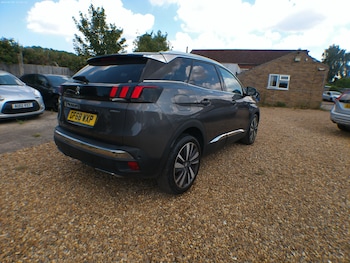 Used Peugeot 3008 2018 for sale - 79163160: Photo