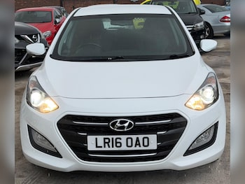 Used Hyundai i30 2016 for sale - 79590515: Photo