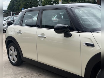 Used MINI Hatch 2020 for sale - 78910896: Photo
