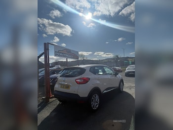 Used Renault Captur 2016 for sale - 79084940: Photo