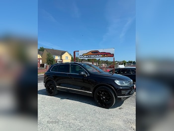 Used Volkswagen Touareg 2015 for sale - 79249199: Photo