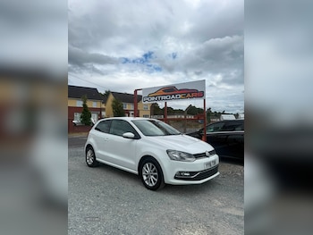 Used Volkswagen Polo 2016 for sale - 79472634: Photo