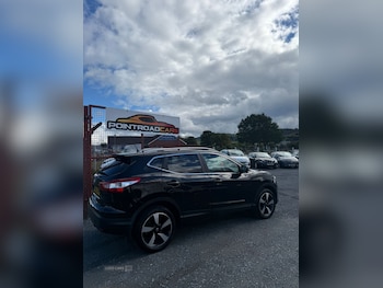 Used Nissan Qashqai 2016 for sale - 75782661: Photo