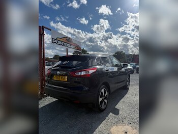 Used Nissan Qashqai 2016 for sale - 75782661: Photo