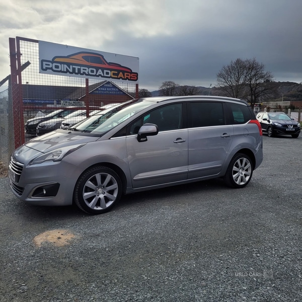 Used Peugeot 5008 2016 for sale - 76825431: Photo 2