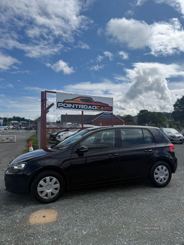 Used Volkswagen Golf 2011 for sale - 76296401: Photo 2