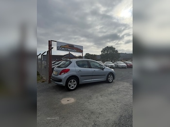 Used Peugeot 207 2009 for sale - 76228406: Photo