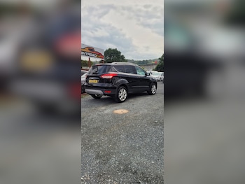 Used Ford Kuga 2015 for sale - 75024689: Photo