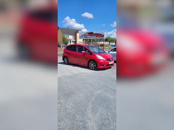 Used Honda Jazz 2015 for sale - 77684755: Photo