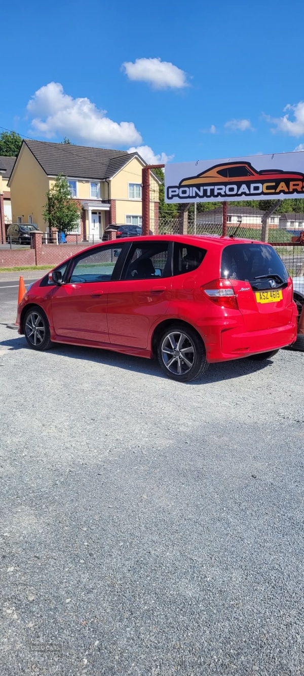 Used Honda Jazz 2015 for sale - 77684755: Photo 4