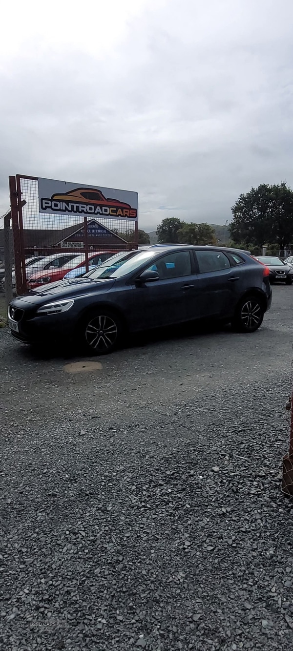 Used Volvo V40 2016 for sale - 77479809: Photo 2