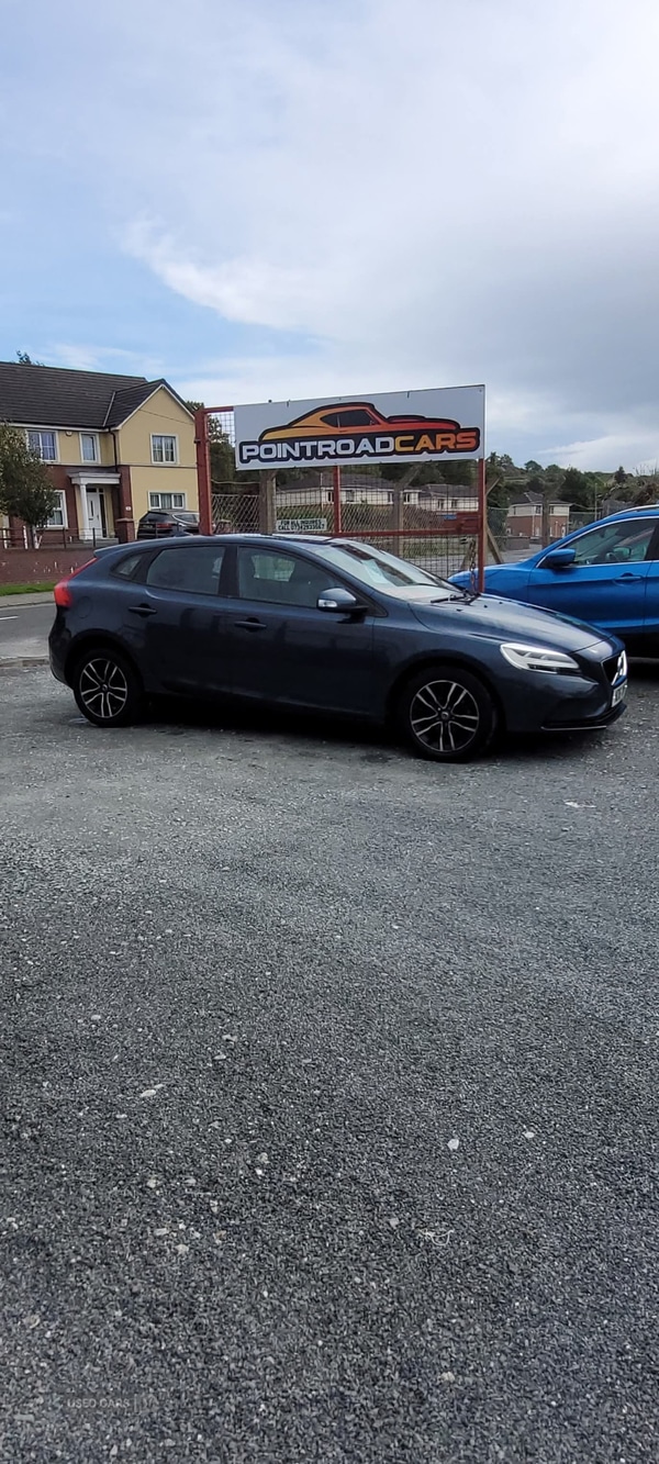 Used Volvo V40 2016 for sale - 77479809: Photo 5