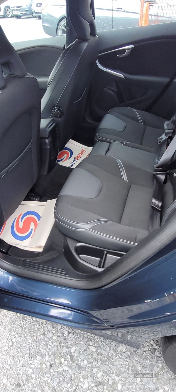 Used Volvo V40 2016 for sale - 77479809: Photo 9