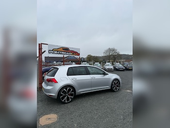 Used Volkswagen Golf 2017 for sale - 78220498: Photo