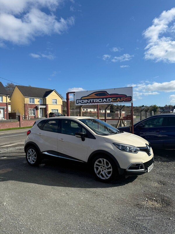 Used Renault Captur 2016 for sale - 77785079: Photo 2