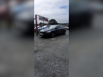 Used Volvo V40 2016 for sale - 78384954: Photo