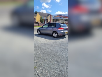 Used Volkswagen Golf 2011 for sale - 75553650: Photo