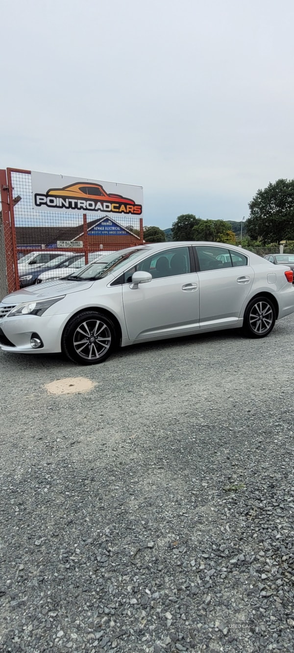 Used Toyota Avensis 2012 for sale - 75579248: Photo 2