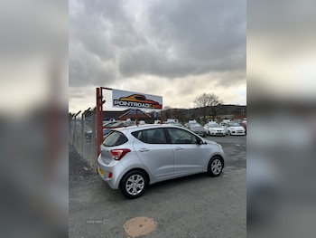 Used Hyundai i10 2014 for sale - 79213415: Photo